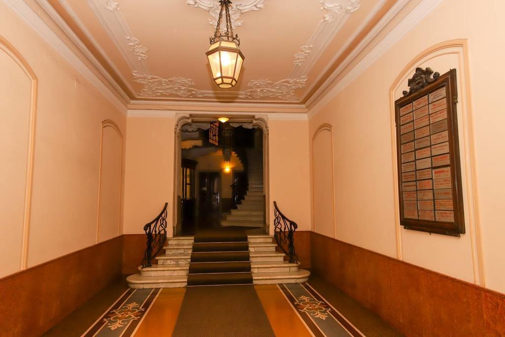 Altido Apt For 3 With Rooftop Balcony And Lovely Cityview جنوة المظهر الخارجي الصورة